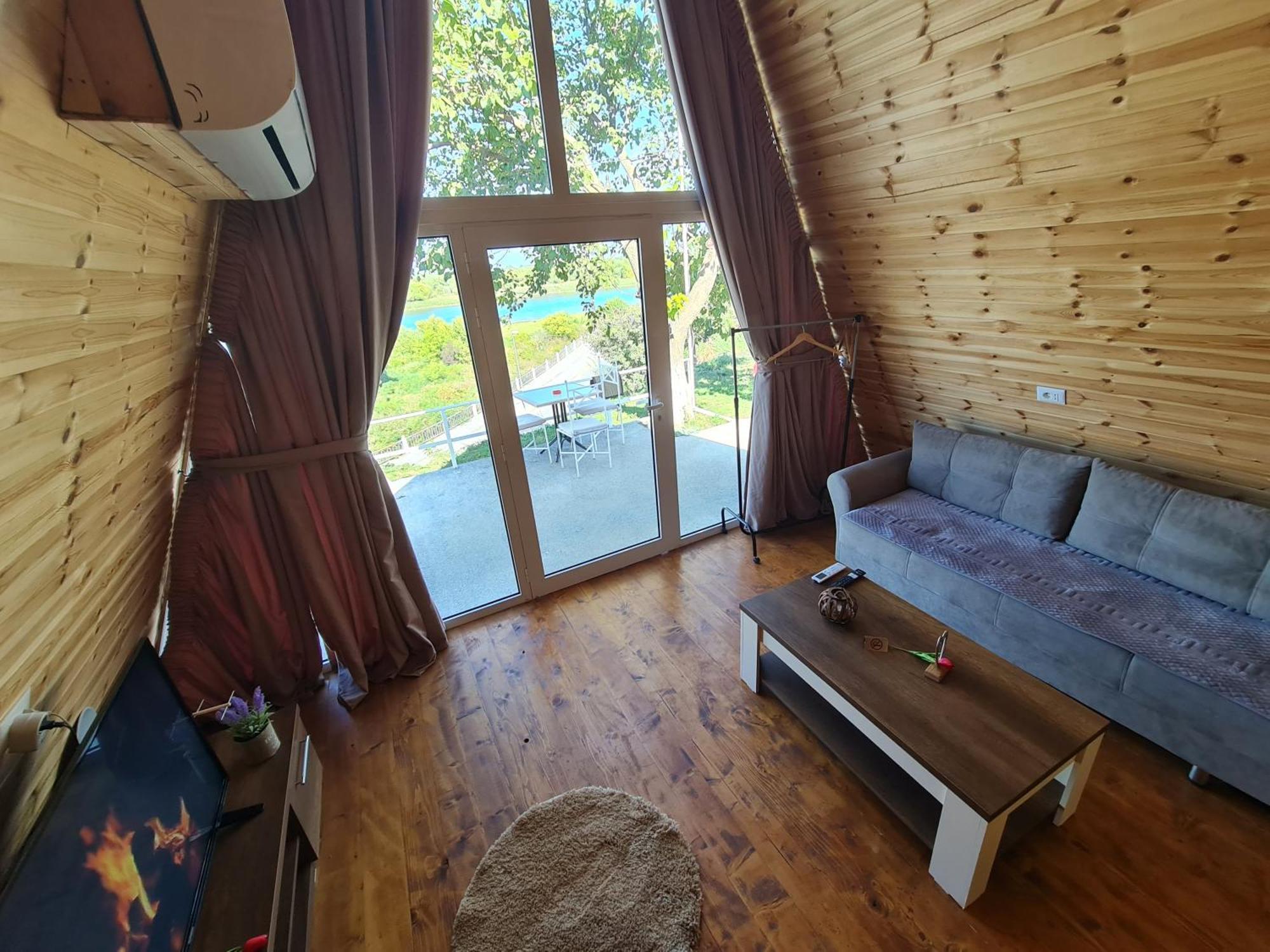 Shkodër Alex'S House Shirokeヴィラ エクステリア 写真